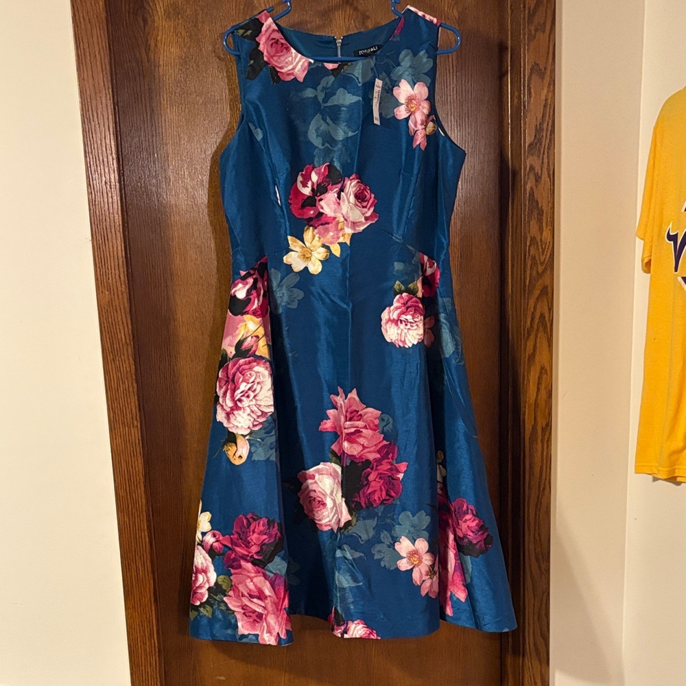 Roz & Ali Blue Floral Formal Dress